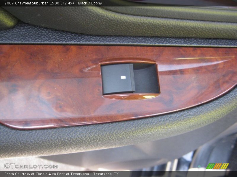 Black / Ebony 2007 Chevrolet Suburban 1500 LTZ 4x4
