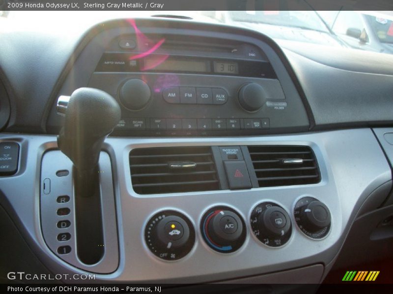 Sterling Gray Metallic / Gray 2009 Honda Odyssey LX