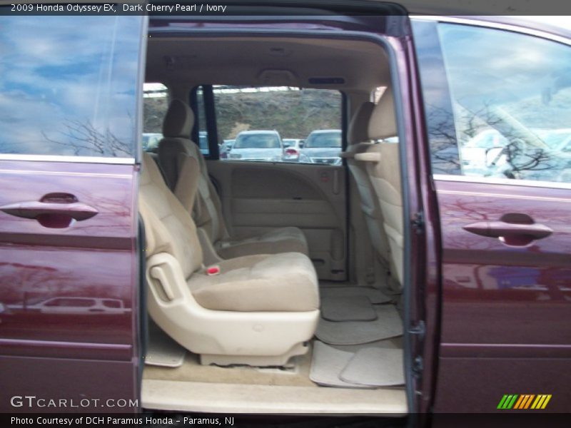 Dark Cherry Pearl / Ivory 2009 Honda Odyssey EX