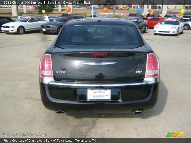 Brilliant Black Crystal Pearl / Black 2011 Chrysler 300 Limited