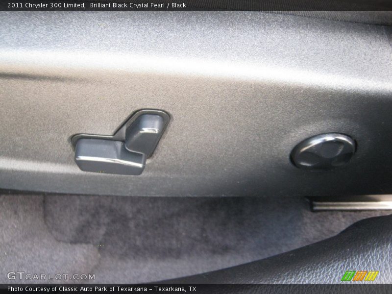Brilliant Black Crystal Pearl / Black 2011 Chrysler 300 Limited