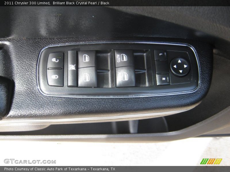 Brilliant Black Crystal Pearl / Black 2011 Chrysler 300 Limited