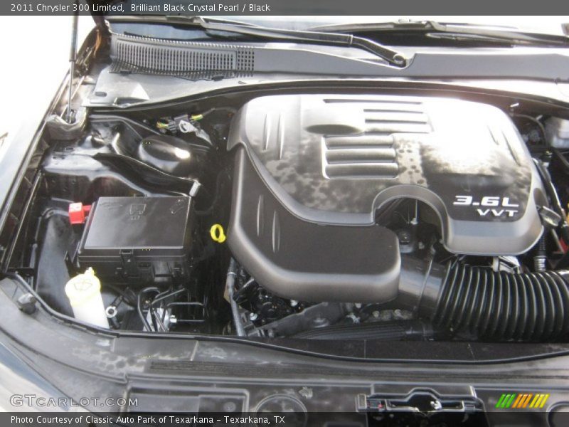 Brilliant Black Crystal Pearl / Black 2011 Chrysler 300 Limited