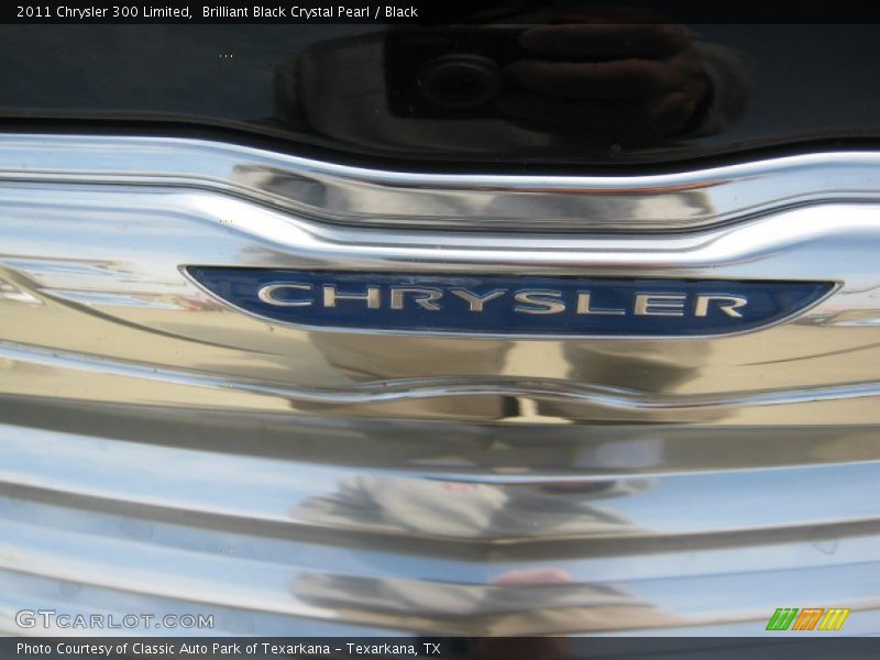 Brilliant Black Crystal Pearl / Black 2011 Chrysler 300 Limited