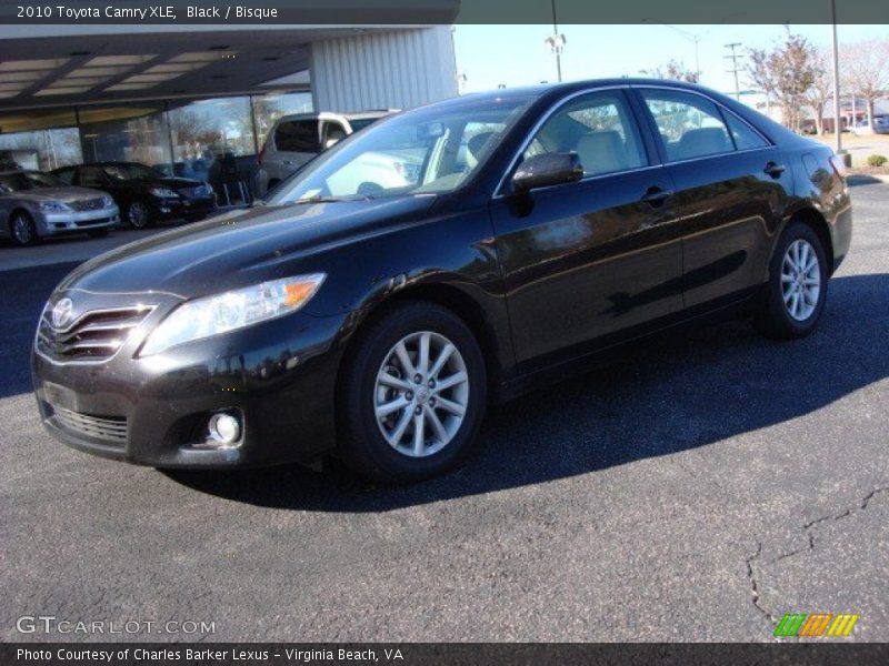 Black / Bisque 2010 Toyota Camry XLE