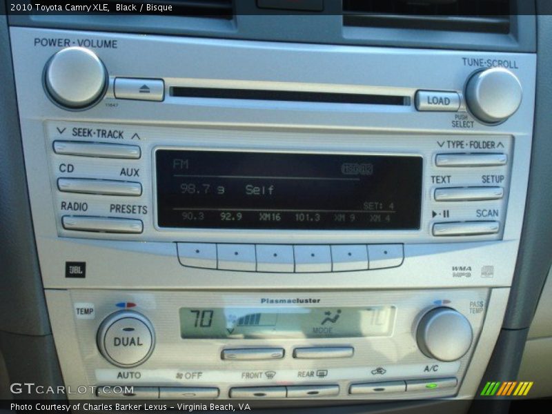 Black / Bisque 2010 Toyota Camry XLE