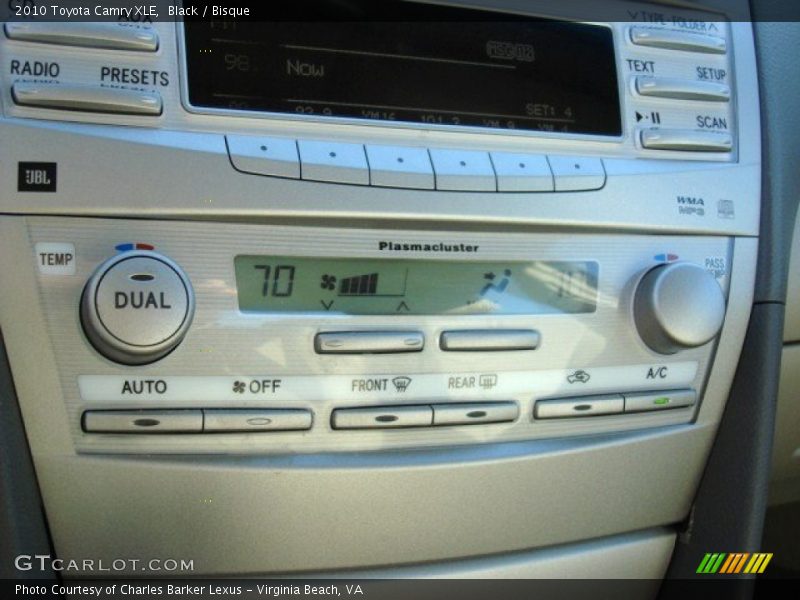 Black / Bisque 2010 Toyota Camry XLE