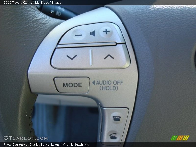 Black / Bisque 2010 Toyota Camry XLE