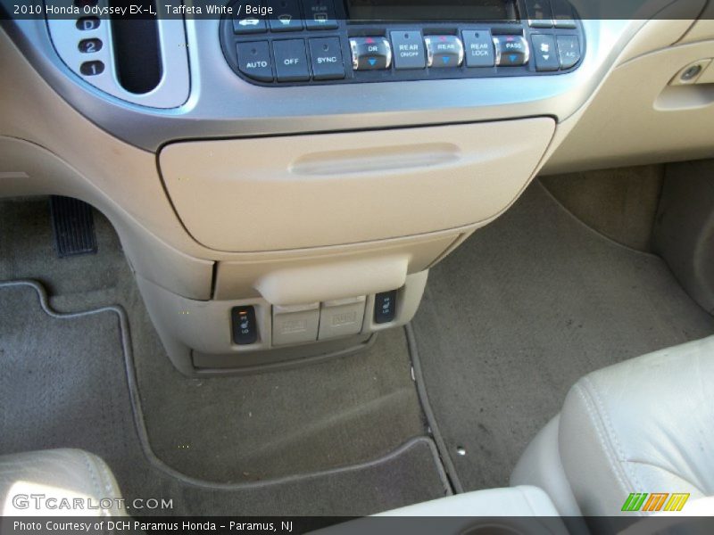 Taffeta White / Beige 2010 Honda Odyssey EX-L