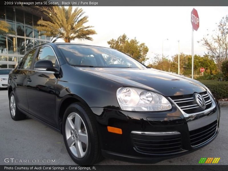 Black Uni / Pure Beige 2009 Volkswagen Jetta SE Sedan