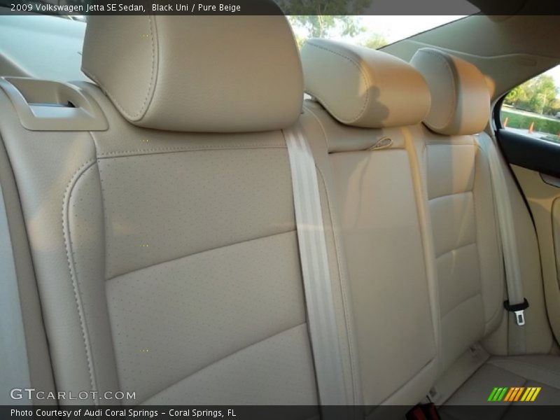 Black Uni / Pure Beige 2009 Volkswagen Jetta SE Sedan