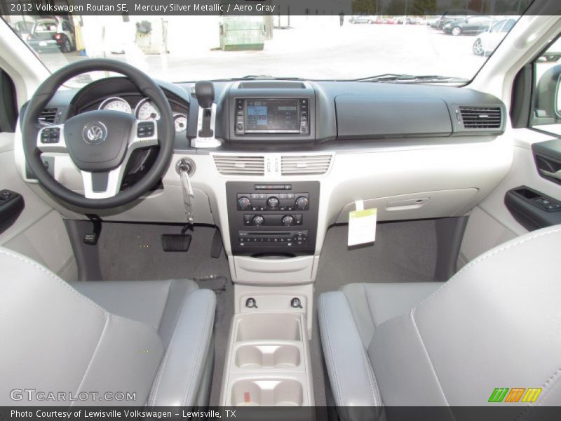 Dashboard of 2012 Routan SE