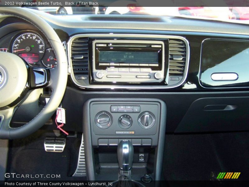 Black / Titan Black 2012 Volkswagen Beetle Turbo