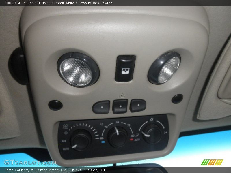 Summit White / Pewter/Dark Pewter 2005 GMC Yukon SLT 4x4
