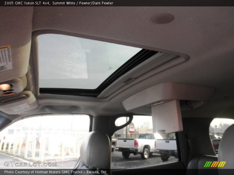 Summit White / Pewter/Dark Pewter 2005 GMC Yukon SLT 4x4