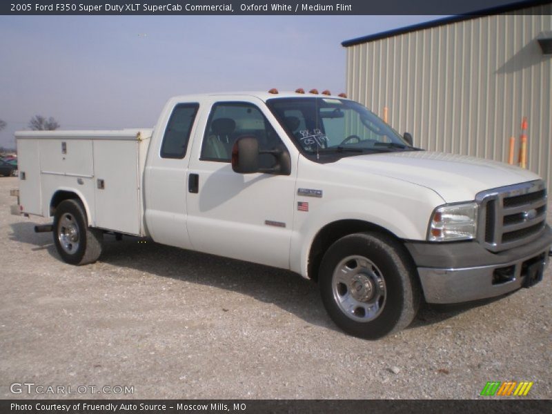 Oxford White / Medium Flint 2005 Ford F350 Super Duty XLT SuperCab Commercial