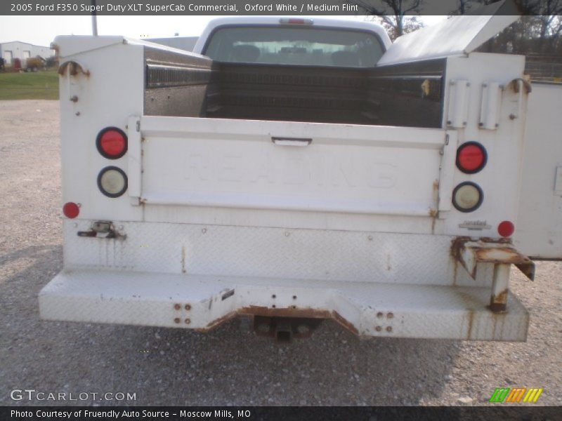 Oxford White / Medium Flint 2005 Ford F350 Super Duty XLT SuperCab Commercial