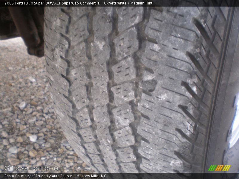 Oxford White / Medium Flint 2005 Ford F350 Super Duty XLT SuperCab Commercial