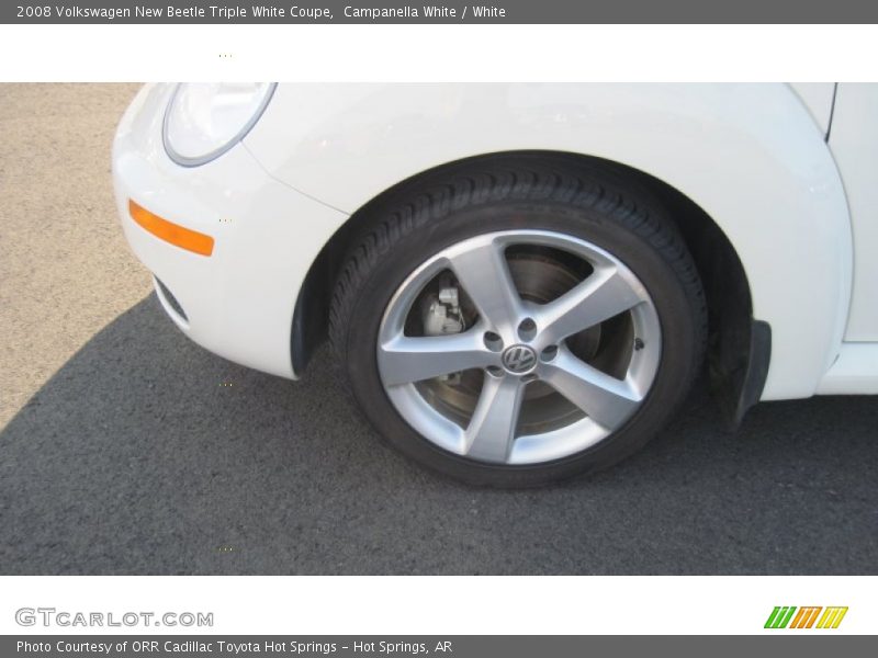 Campanella White / White 2008 Volkswagen New Beetle Triple White Coupe