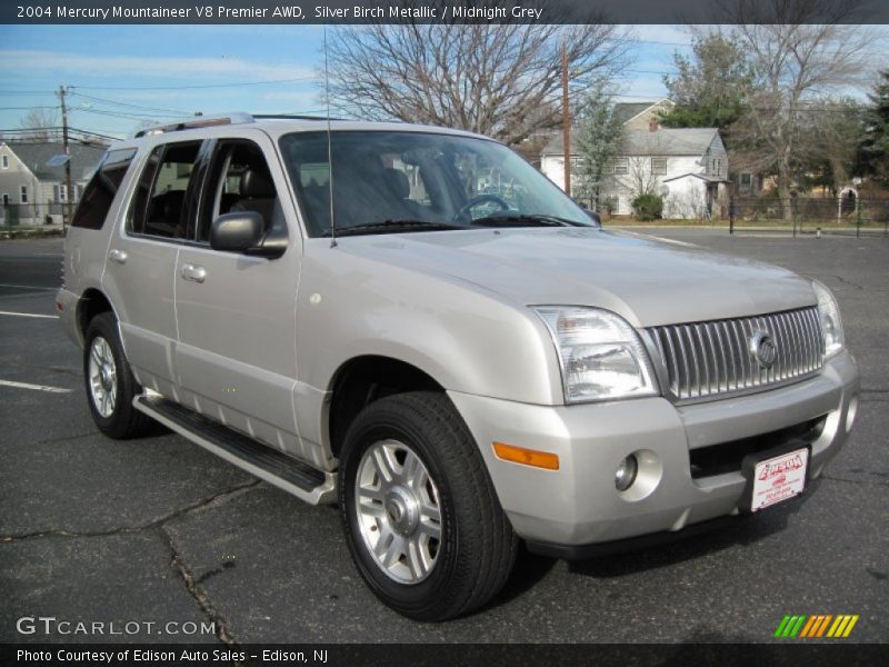 Silver Birch Metallic / Midnight Grey 2004 Mercury Mountaineer V8 Premier AWD