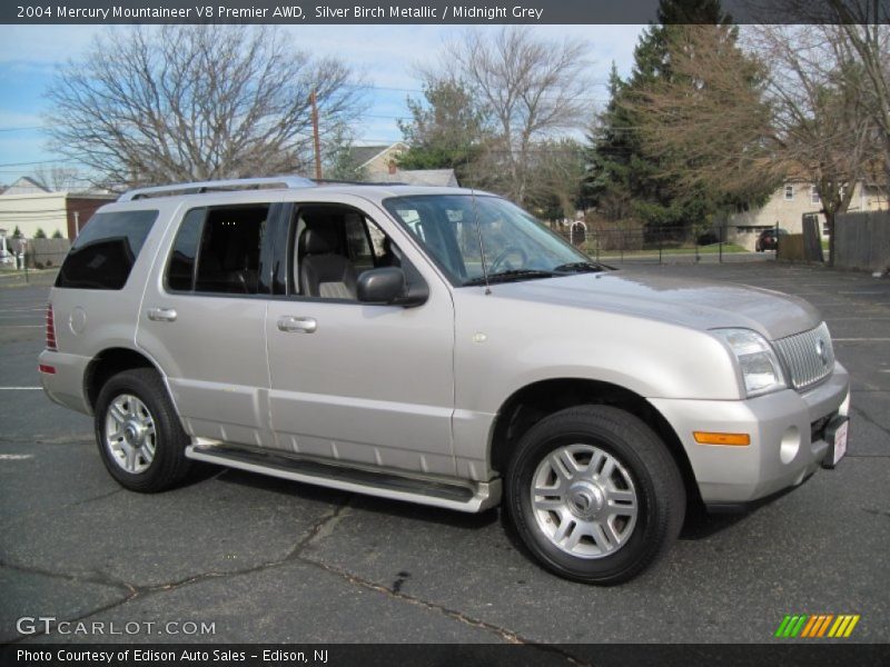 Silver Birch Metallic / Midnight Grey 2004 Mercury Mountaineer V8 Premier AWD