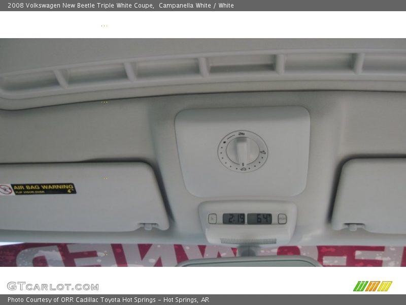 Campanella White / White 2008 Volkswagen New Beetle Triple White Coupe