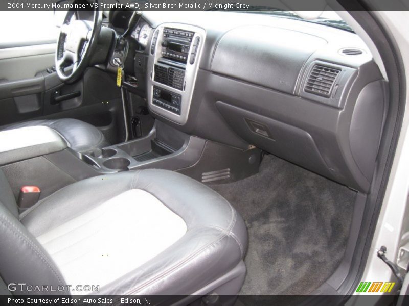 Silver Birch Metallic / Midnight Grey 2004 Mercury Mountaineer V8 Premier AWD
