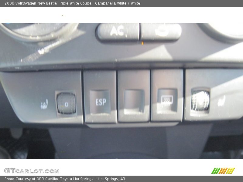 Campanella White / White 2008 Volkswagen New Beetle Triple White Coupe