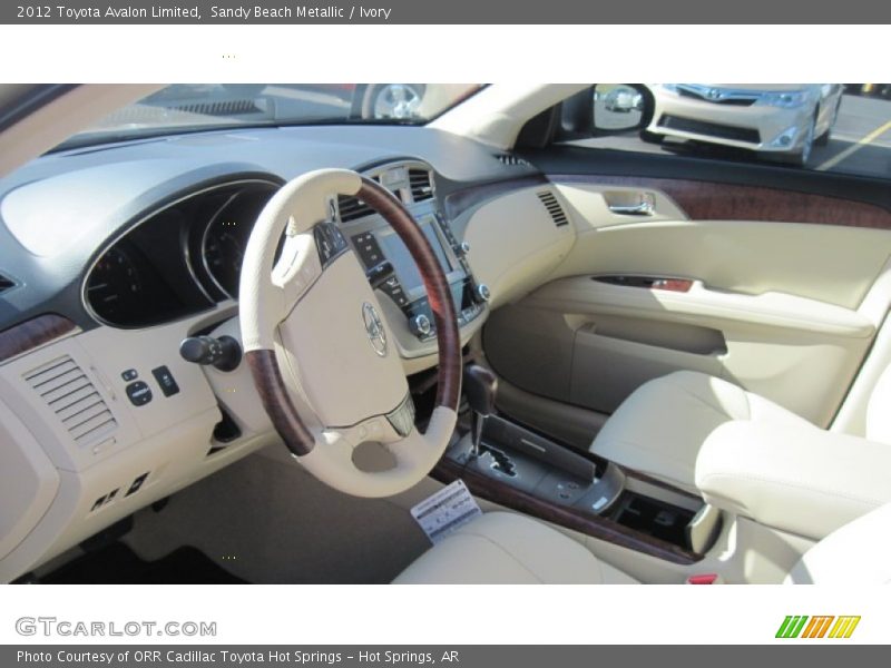 Sandy Beach Metallic / Ivory 2012 Toyota Avalon Limited