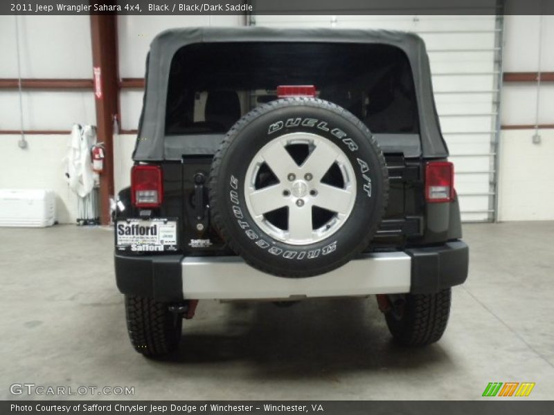 Black / Black/Dark Saddle 2011 Jeep Wrangler Sahara 4x4