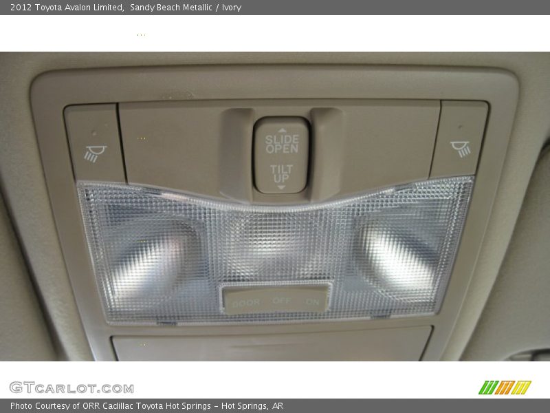 Sandy Beach Metallic / Ivory 2012 Toyota Avalon Limited
