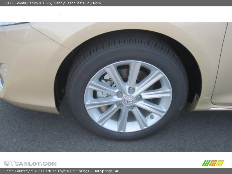 Sandy Beach Metallic / Ivory 2012 Toyota Camry XLE V6