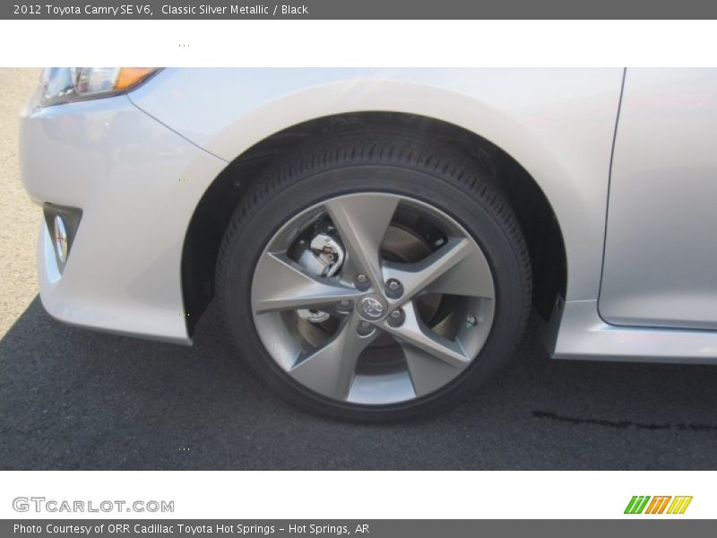 Classic Silver Metallic / Black 2012 Toyota Camry SE V6