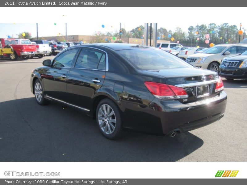 Cocoa Bean Metallic / Ivory 2011 Toyota Avalon Limited