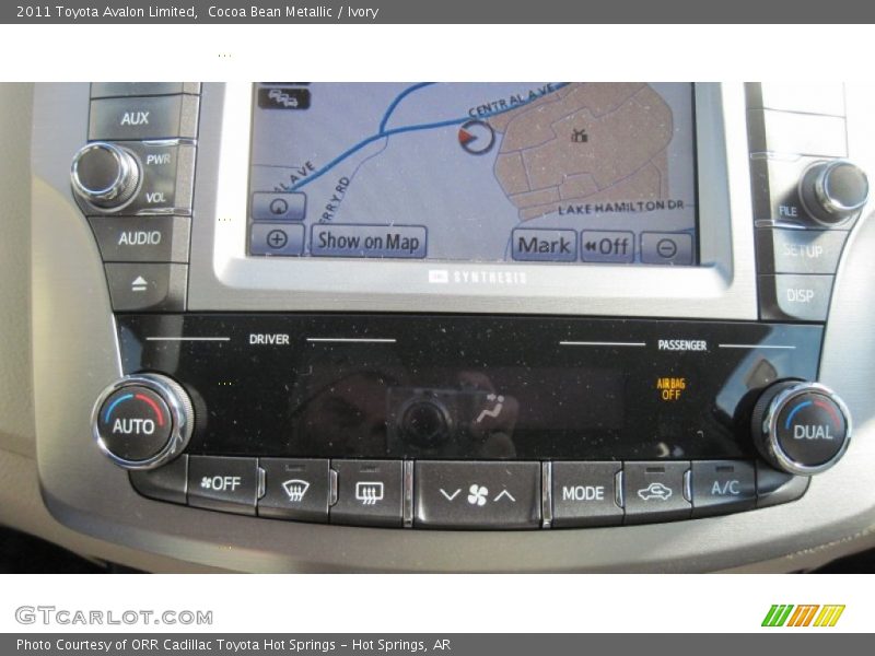 Cocoa Bean Metallic / Ivory 2011 Toyota Avalon Limited