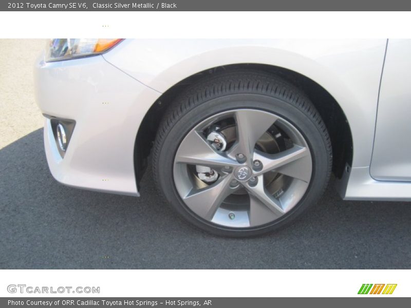 Classic Silver Metallic / Black 2012 Toyota Camry SE V6