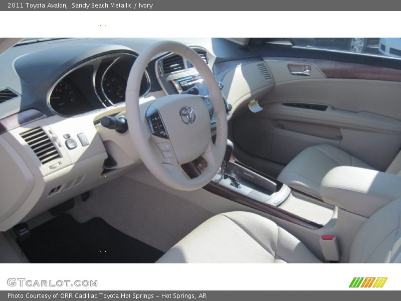 Sandy Beach Metallic / Ivory 2011 Toyota Avalon