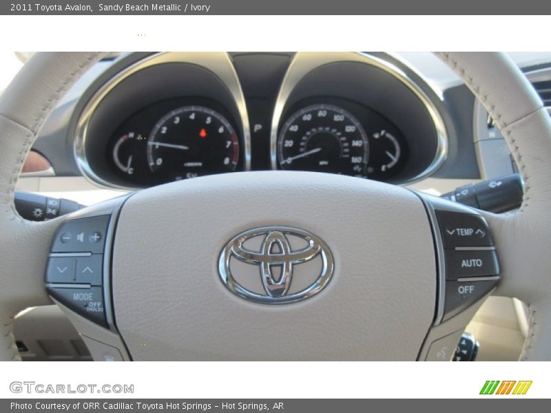 Sandy Beach Metallic / Ivory 2011 Toyota Avalon