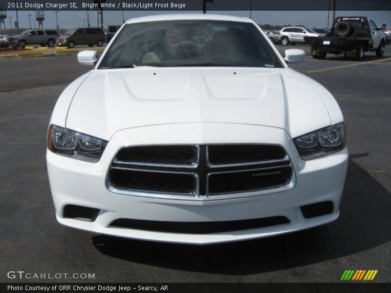 Bright White / Black/Light Frost Beige 2011 Dodge Charger SE