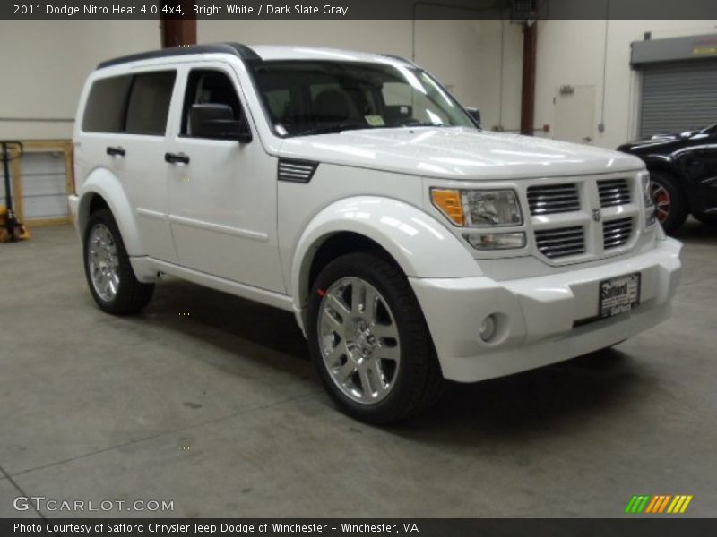 Bright White / Dark Slate Gray 2011 Dodge Nitro Heat 4.0 4x4