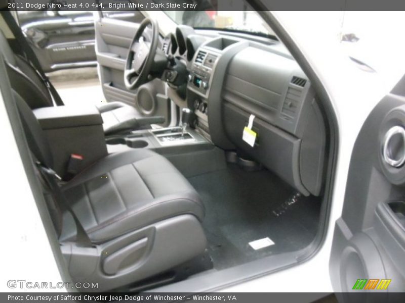 Bright White / Dark Slate Gray 2011 Dodge Nitro Heat 4.0 4x4