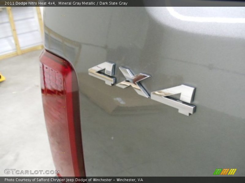 Mineral Gray Metallic / Dark Slate Gray 2011 Dodge Nitro Heat 4x4