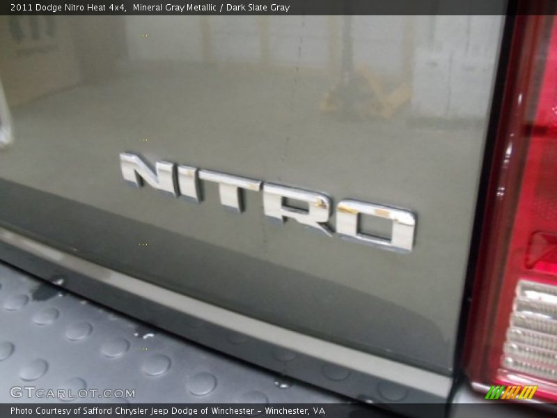 Mineral Gray Metallic / Dark Slate Gray 2011 Dodge Nitro Heat 4x4