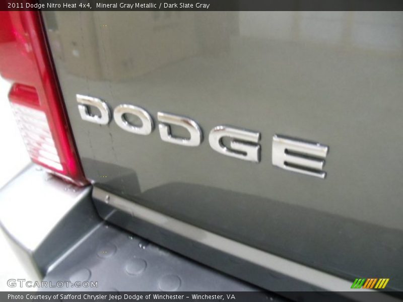 Mineral Gray Metallic / Dark Slate Gray 2011 Dodge Nitro Heat 4x4