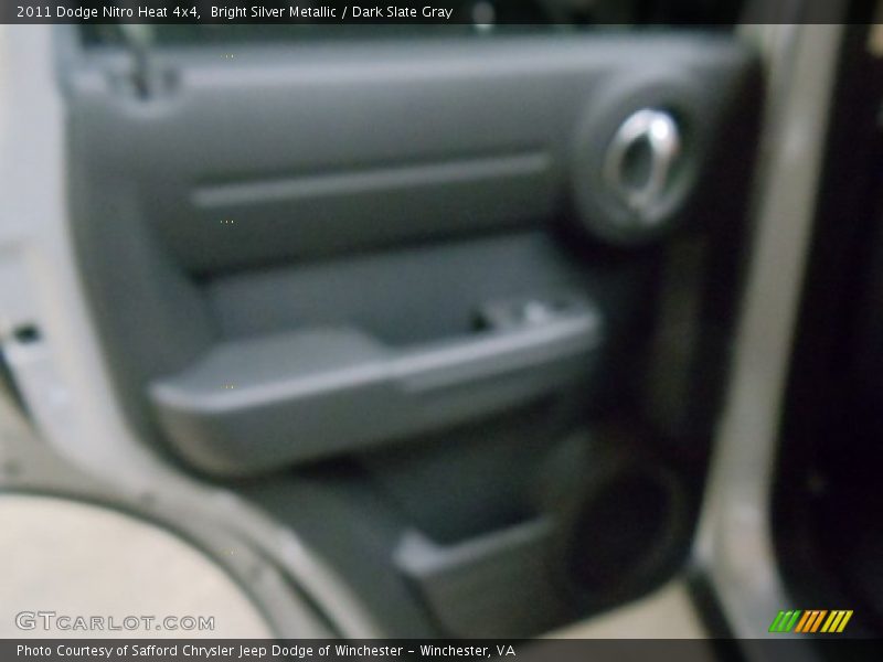 Bright Silver Metallic / Dark Slate Gray 2011 Dodge Nitro Heat 4x4
