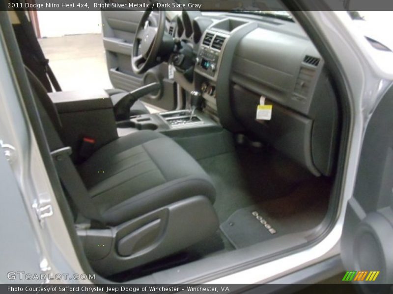 Bright Silver Metallic / Dark Slate Gray 2011 Dodge Nitro Heat 4x4