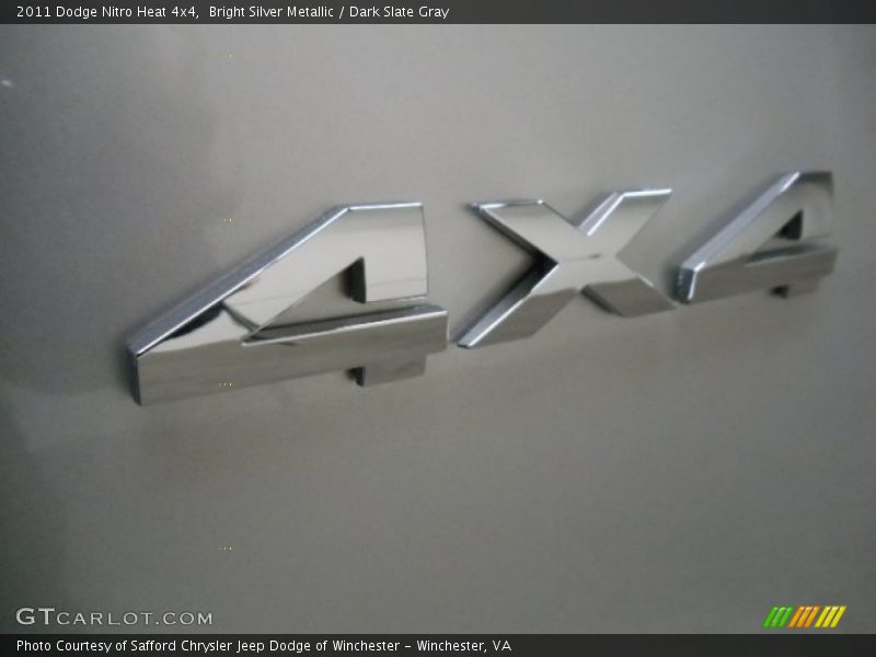 Bright Silver Metallic / Dark Slate Gray 2011 Dodge Nitro Heat 4x4
