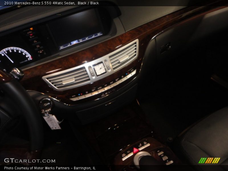 Black / Black 2010 Mercedes-Benz S 550 4Matic Sedan