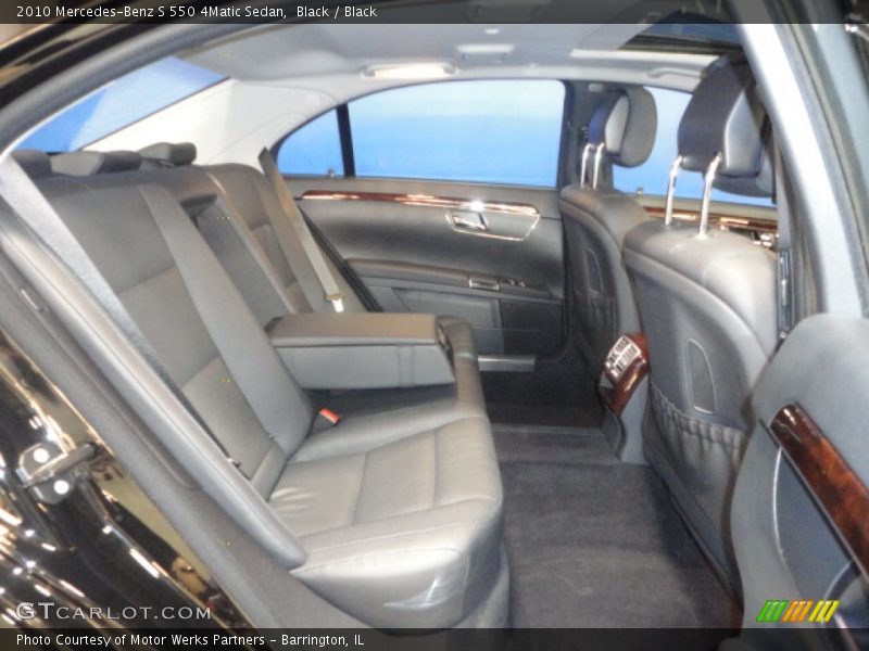 Black / Black 2010 Mercedes-Benz S 550 4Matic Sedan