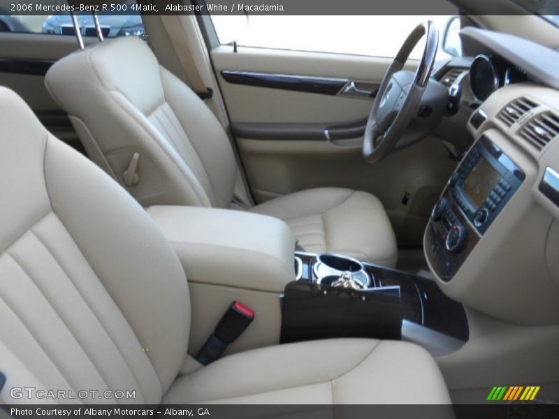 Alabaster White / Macadamia 2006 Mercedes-Benz R 500 4Matic